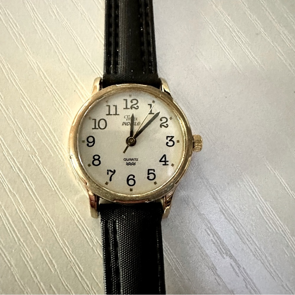 Timex Easy Reader Watch Leather Strap